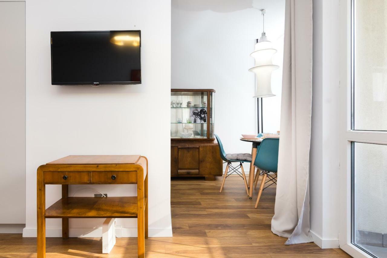 Independence Museum Charming Apartment Warsaw Ngoại thất bức ảnh